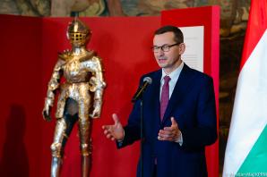 [VIDEO] Premier Mateusz Morawiecki na jubileuszowym szczycie państw Grupy Wyszehradzkiej: działamy w sposób solidarny