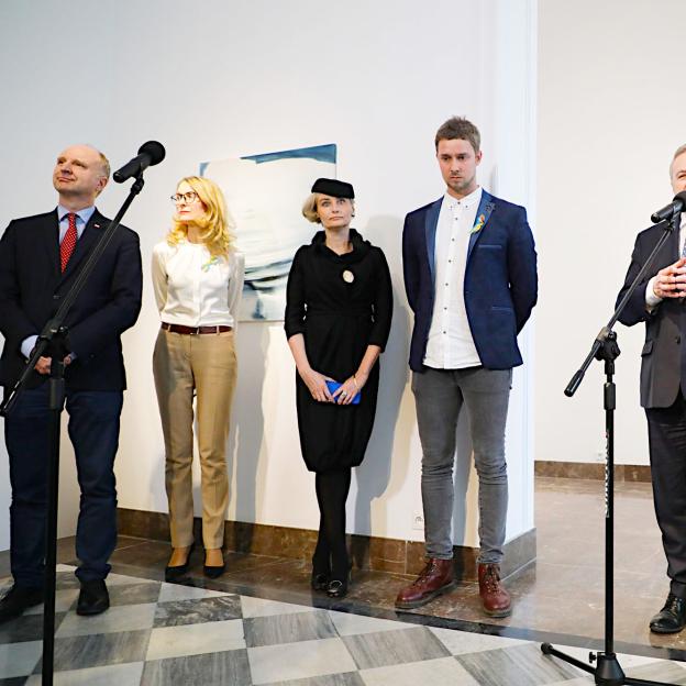 Współczesna sztuka ukraińska na wystawie „Mapy” w galerii Kordegarda. Prace artystów znajdują się kolekcjach w Austrii, Francji, Niemczech