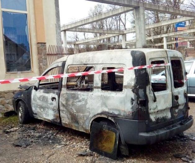 Strzelał do pojazdów i terroryzował napotkane osoby
